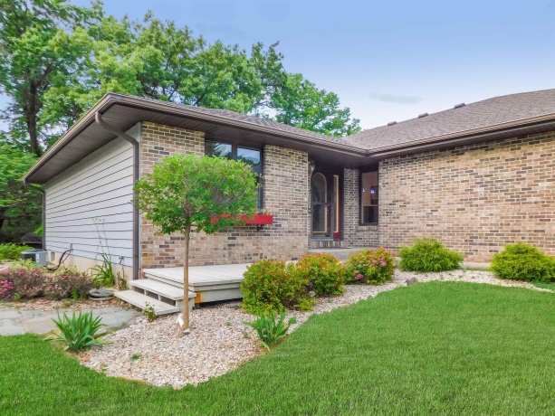 527 Trading Post, ROCKTON, Illinois 61072, 3 Bedrooms Bedrooms, ,3 BathroomsBathrooms,House,For Sale,Trading Post,202603183