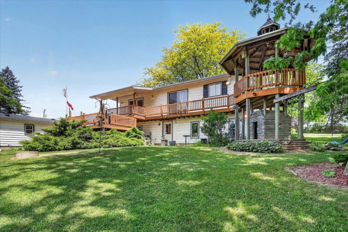 8443 Farm School, ROCK CITY, Illinois 61070, 3 Bedrooms Bedrooms, ,2 BathroomsBathrooms,House,For Sale,Farm School,202603186