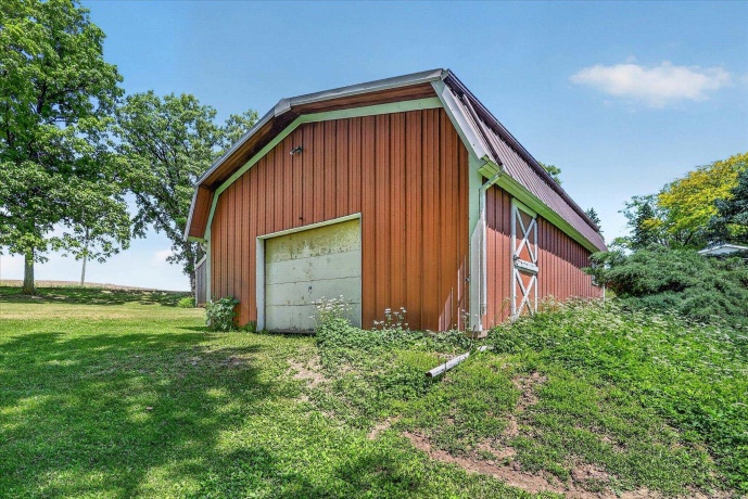 8443 Farm School, ROCK CITY, Illinois 61070, 3 Bedrooms Bedrooms, ,2 BathroomsBathrooms,House,For Sale,Farm School,202603186