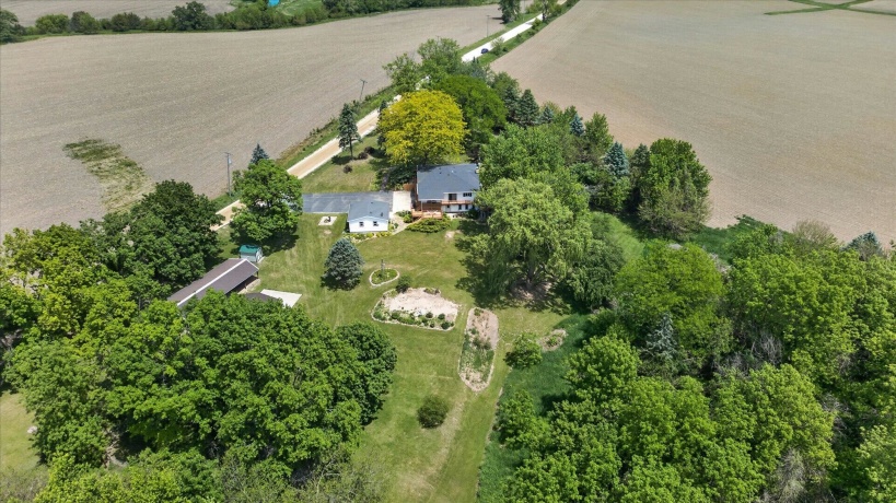 8443 Farm School, ROCK CITY, Illinois 61070, 3 Bedrooms Bedrooms, ,2 BathroomsBathrooms,House,For Sale,Farm School,202603186