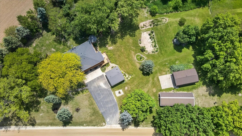 8443 Farm School, ROCK CITY, Illinois 61070, 3 Bedrooms Bedrooms, ,2 BathroomsBathrooms,House,For Sale,Farm School,202603186