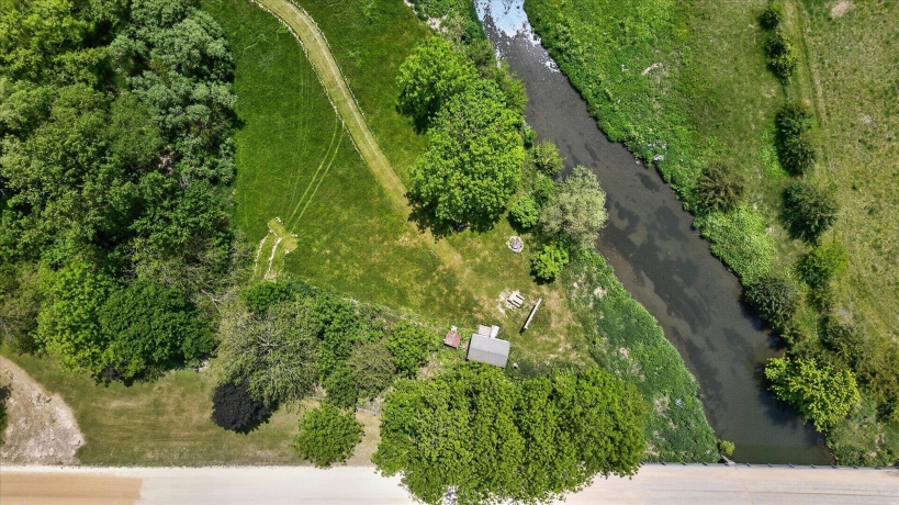 8443 Farm School, ROCK CITY, Illinois 61070, 3 Bedrooms Bedrooms, ,2 BathroomsBathrooms,House,For Sale,Farm School,202603186