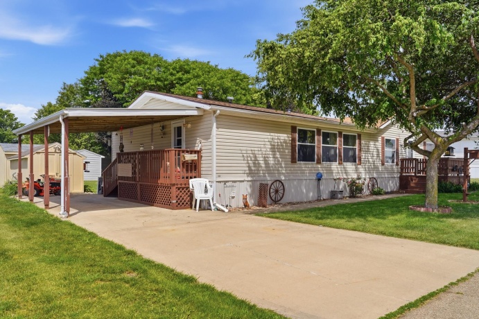 291 IL RT 2 #443, DIXON, Illinois 61021, 3 Bedrooms Bedrooms, ,2 BathroomsBathrooms,House,For Sale,IL RT 2 #443,202603187
