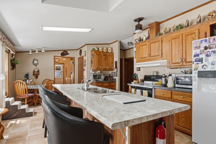 291 IL RT 2 #443, DIXON, Illinois 61021, 3 Bedrooms Bedrooms, ,2 BathroomsBathrooms,House,For Sale,IL RT 2 #443,202603187