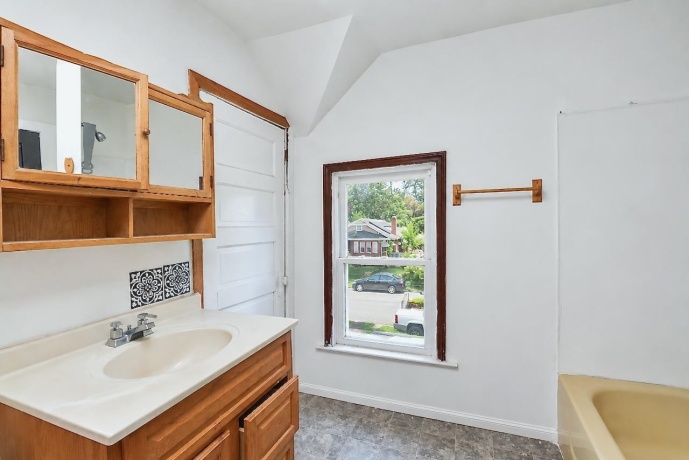 202 Soper, ROCKFORD, Illinois 61107, 3 Bedrooms Bedrooms, ,1 BathroomBathrooms,House,For Sale,Soper,202603166