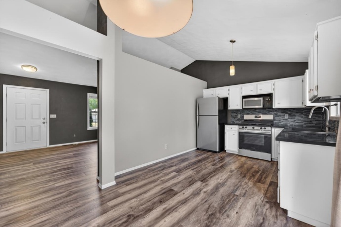 7334 Ashton Villa, ROCKFORD, Illinois 61107, 4 Bedrooms Bedrooms, ,2 BathroomsBathrooms,House,For Sale,Ashton Villa,202603188