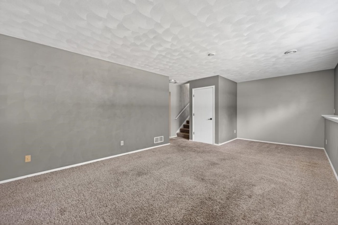 7334 Ashton Villa, ROCKFORD, Illinois 61107, 4 Bedrooms Bedrooms, ,2 BathroomsBathrooms,House,For Sale,Ashton Villa,202603188