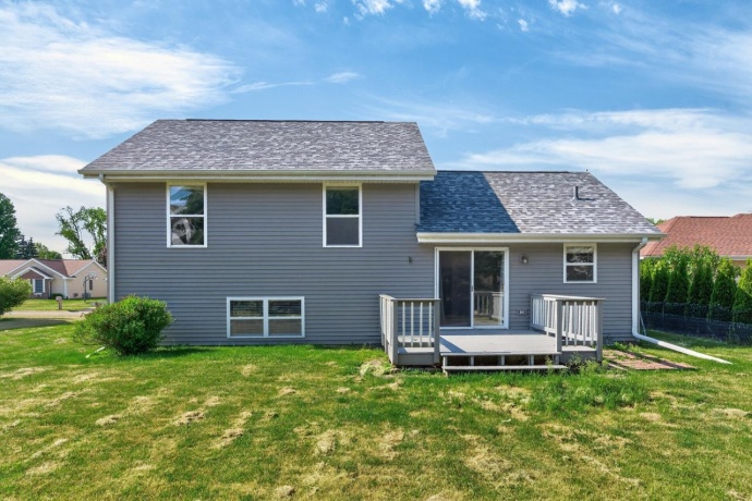 7334 Ashton Villa, ROCKFORD, Illinois 61107, 4 Bedrooms Bedrooms, ,2 BathroomsBathrooms,House,For Sale,Ashton Villa,202603188