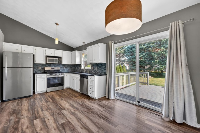 7334 Ashton Villa, ROCKFORD, Illinois 61107, 4 Bedrooms Bedrooms, ,2 BathroomsBathrooms,House,For Sale,Ashton Villa,202603188