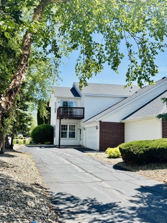 10161 Metalmark Lane #2, ROSCOE, Illinois 61073, 2 Bedrooms Bedrooms, ,2 BathroomsBathrooms,Condominium,For Sale,Metalmark Lane #2,202603189