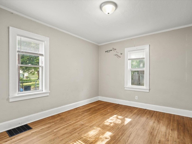 1807 Carney, ROCKFORD, Illinois 61103, 3 Bedrooms Bedrooms, ,1 BathroomBathrooms,House,For Sale,Carney,202603192
