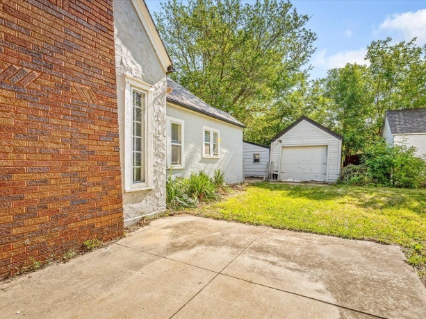 1807 Carney, ROCKFORD, Illinois 61103, 3 Bedrooms Bedrooms, ,1 BathroomBathrooms,House,For Sale,Carney,202603192