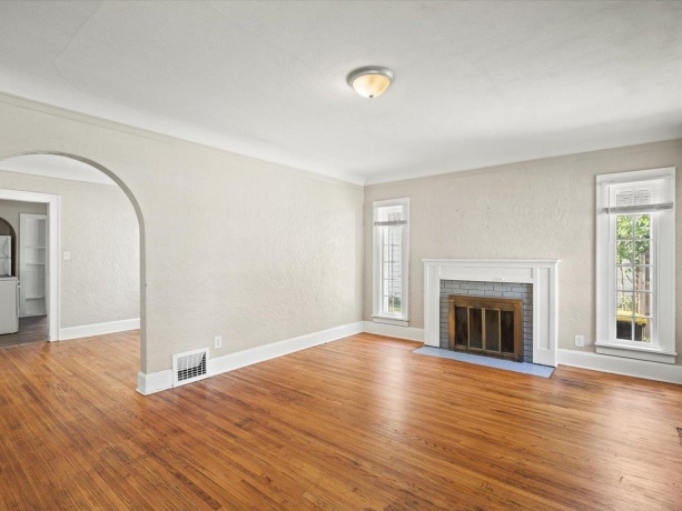 1807 Carney, ROCKFORD, Illinois 61103, 3 Bedrooms Bedrooms, ,1 BathroomBathrooms,House,For Sale,Carney,202603192