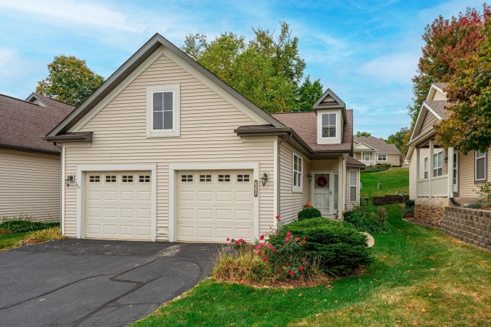 2517 Sandhutton, ROCKFORD, Illinois 61108, 2 Bedrooms Bedrooms, ,2 BathroomsBathrooms,Condominium,For Sale,Sandhutton,202603193