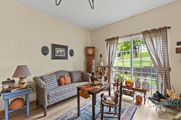 2517 Sandhutton, ROCKFORD, Illinois 61108, 2 Bedrooms Bedrooms, ,2 BathroomsBathrooms,Condominium,For Sale,Sandhutton,202603193