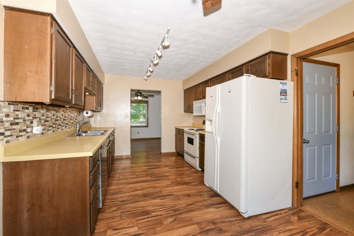 5859 Hugh, SOUTH BELOIT, Illinois 61080, 3 Bedrooms Bedrooms, ,1 BathroomBathrooms,House,For Sale,Hugh,202603197