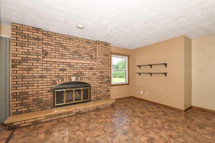 5859 Hugh, SOUTH BELOIT, Illinois 61080, 3 Bedrooms Bedrooms, ,1 BathroomBathrooms,House,For Sale,Hugh,202603197