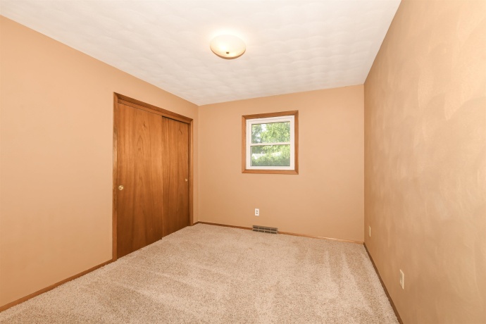 5859 Hugh, SOUTH BELOIT, Illinois 61080, 3 Bedrooms Bedrooms, ,1 BathroomBathrooms,House,For Sale,Hugh,202603197