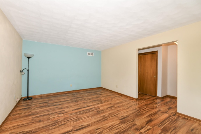 5859 Hugh, SOUTH BELOIT, Illinois 61080, 3 Bedrooms Bedrooms, ,1 BathroomBathrooms,House,For Sale,Hugh,202603197
