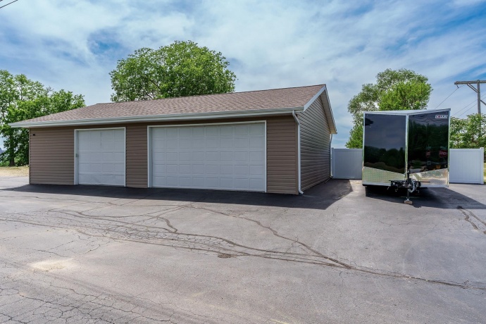 10444 ROCK, ROSCOE, Illinois 61073, 3 Bedrooms Bedrooms, ,2 BathroomsBathrooms,House,For Sale,ROCK,202603199