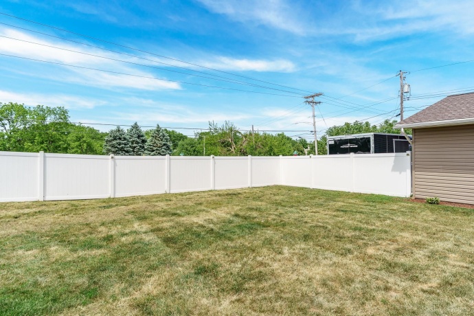 10444 ROCK, ROSCOE, Illinois 61073, 3 Bedrooms Bedrooms, ,2 BathroomsBathrooms,House,For Sale,ROCK,202603199
