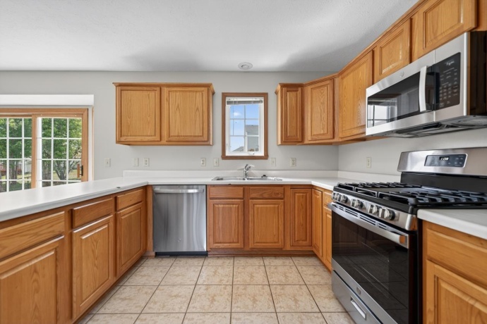 676 ELBERON WAY, ROSCOE, Illinois 61073, 4 Bedrooms Bedrooms, ,2 BathroomsBathrooms,House,For Sale,ELBERON WAY,202603201
