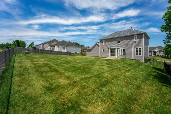 676 ELBERON WAY, ROSCOE, Illinois 61073, 4 Bedrooms Bedrooms, ,2 BathroomsBathrooms,House,For Sale,ELBERON WAY,202603201