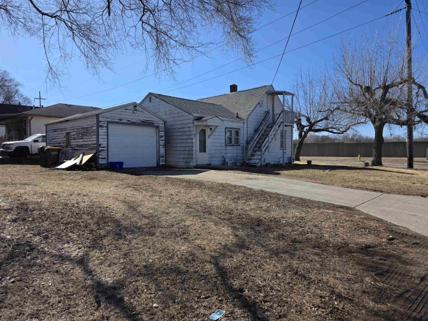2802 8th St, ROCKFORD, Illinois 61109, 3 Bedrooms Bedrooms, ,1 BathroomBathrooms,House,For Sale,8th St,202603208