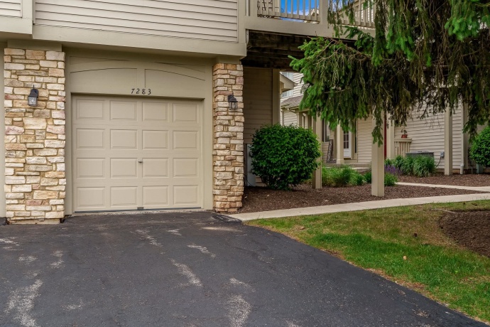 7283 Mabels, LOVES PARK, Illinois 61111, 2 Bedrooms Bedrooms, ,1 BathroomBathrooms,Condominium,For Sale,Mabels,202603209