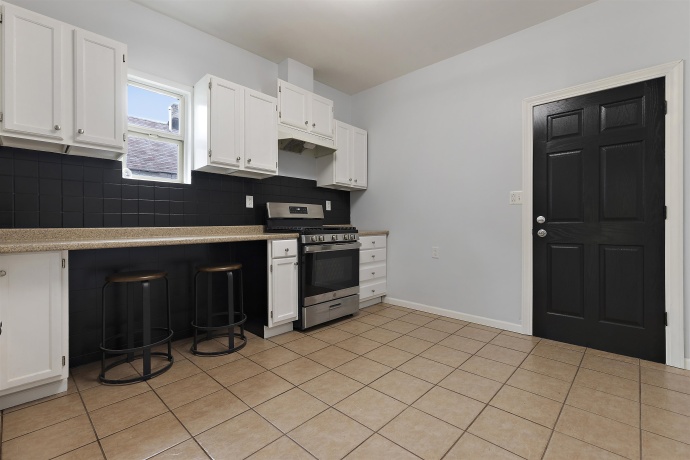 4716 Loomis, CHICAGO, Illinois 60609, ,2 Units,For Sale,Loomis,202603210