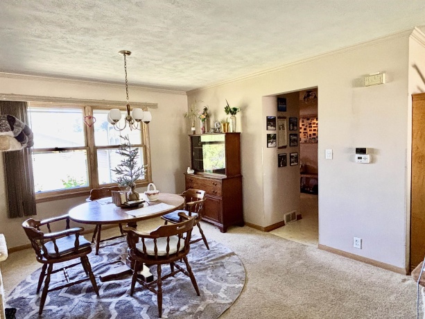 306 Beacon, BELVIDERE, Illinois 61008, 5 Bedrooms Bedrooms, ,3 BathroomsBathrooms,House,For Sale,Beacon,202603211