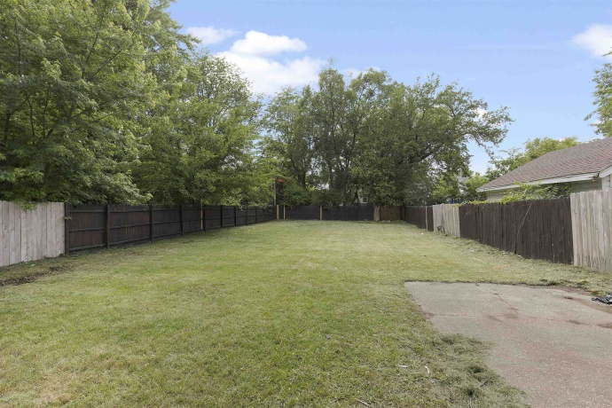 1322 Garrison, ROCKFORD, Illinois 61103, 3 Bedrooms Bedrooms, ,1 BathroomBathrooms,House,For Sale,Garrison,202603212