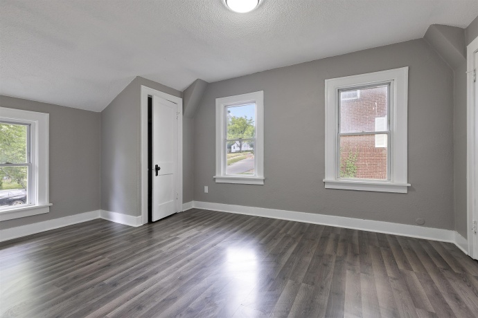 1322 Garrison, ROCKFORD, Illinois 61103, 3 Bedrooms Bedrooms, ,1 BathroomBathrooms,House,For Sale,Garrison,202603212