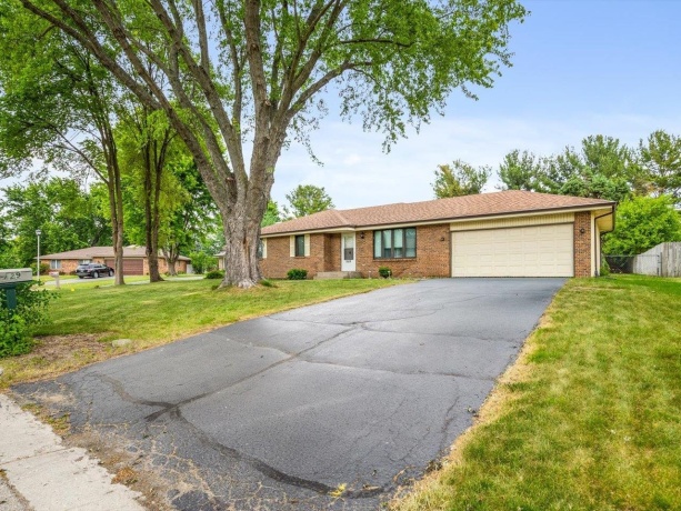 3429 Snowberry, ROCKFORD, Illinois 61114, 3 Bedrooms Bedrooms, ,3 BathroomsBathrooms,House,For Sale,Snowberry,202603214
