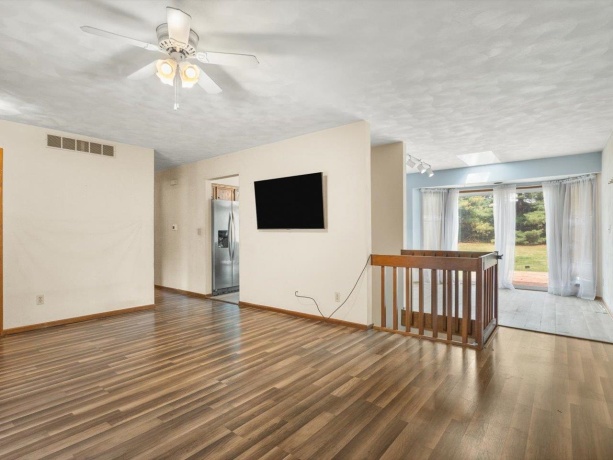 3429 Snowberry, ROCKFORD, Illinois 61114, 3 Bedrooms Bedrooms, ,3 BathroomsBathrooms,House,For Sale,Snowberry,202603214