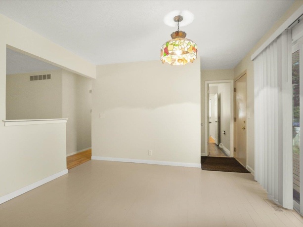 619 Windfield, MACHESNEY PARK, Illinois 61115, 3 Bedrooms Bedrooms, ,1 BathroomBathrooms,House,For Sale,Windfield,202603215