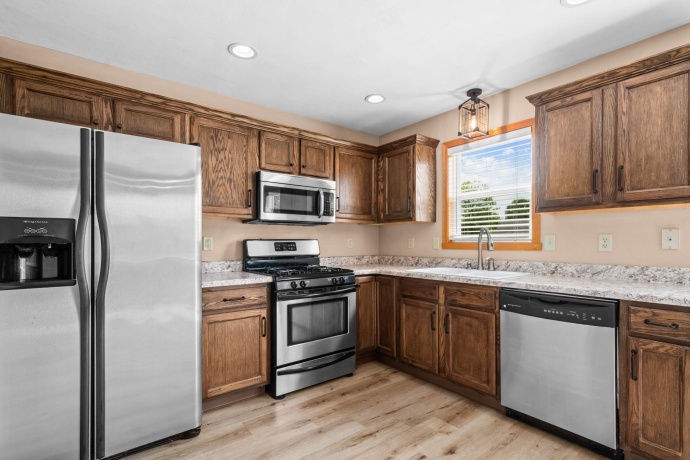 12372 Barberry, WINNEBAGO, Illinois 61088, 4 Bedrooms Bedrooms, ,2 BathroomsBathrooms,House,For Sale,Barberry,202603216