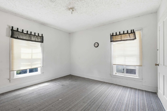 804 Walnut, THOMSON, Illinois 61285, 4 Bedrooms Bedrooms, ,1 BathroomBathrooms,House,For Sale,Walnut,202603218