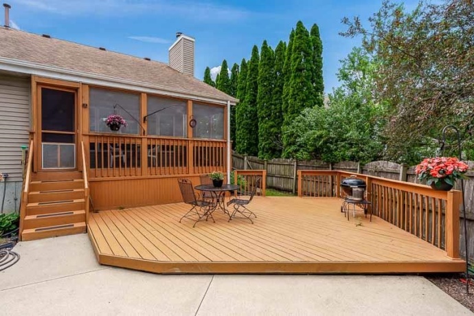 7152 MEADOW, ROCKFORD, Illinois 61114, 3 Bedrooms Bedrooms, ,3 BathroomsBathrooms,House,For Sale,MEADOW,202603219
