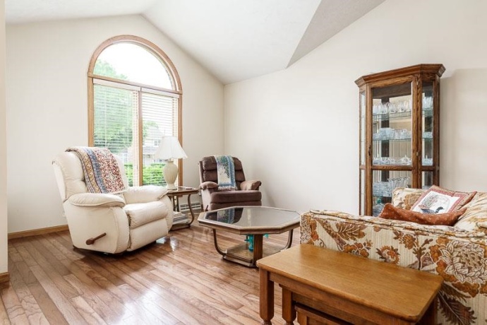 7152 MEADOW, ROCKFORD, Illinois 61114, 3 Bedrooms Bedrooms, ,3 BathroomsBathrooms,House,For Sale,MEADOW,202603219