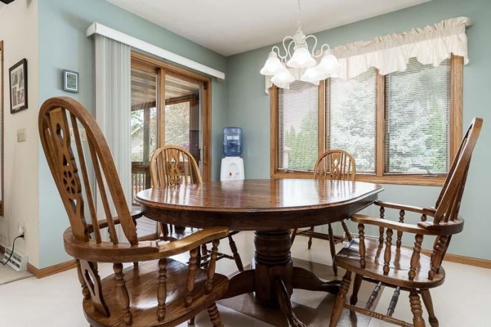 7152 MEADOW, ROCKFORD, Illinois 61114, 3 Bedrooms Bedrooms, ,3 BathroomsBathrooms,House,For Sale,MEADOW,202603219