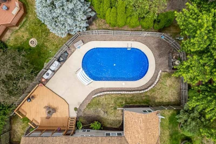 7152 MEADOW, ROCKFORD, Illinois 61114, 3 Bedrooms Bedrooms, ,3 BathroomsBathrooms,House,For Sale,MEADOW,202603219