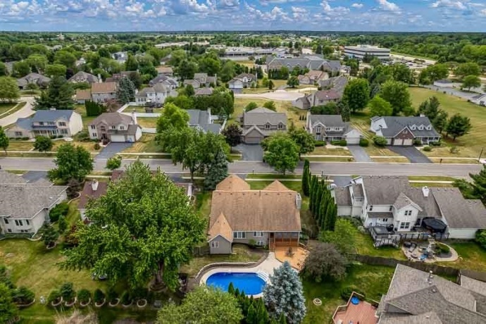 7152 MEADOW, ROCKFORD, Illinois 61114, 3 Bedrooms Bedrooms, ,3 BathroomsBathrooms,House,For Sale,MEADOW,202603219