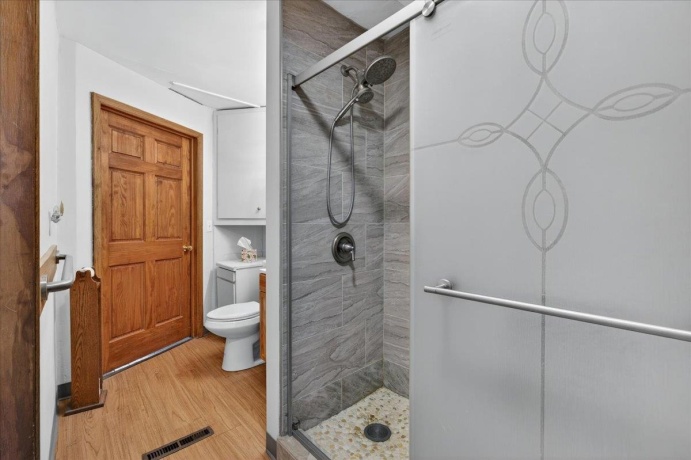 302 Harlem, MACHESNEY PARK, Illinois 61115, 3 Bedrooms Bedrooms, ,1 BathroomBathrooms,House,For Sale,Harlem,202603220