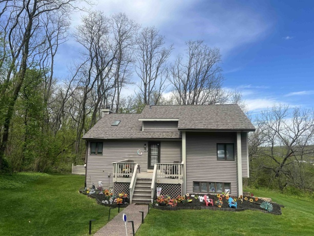 39 Valleywood, GALENA, Illinois 61036, 4 Bedrooms Bedrooms, ,4 BathroomsBathrooms,House,For Sale,Valleywood,202603221