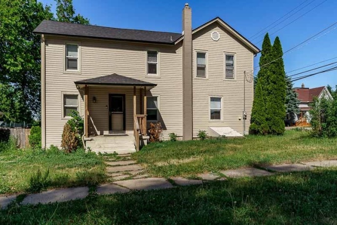 604 Pleasant, BELVIDERE, Illinois 61008, 5 Bedrooms Bedrooms, ,2 BathroomsBathrooms,House,For Sale,Pleasant,202603222
