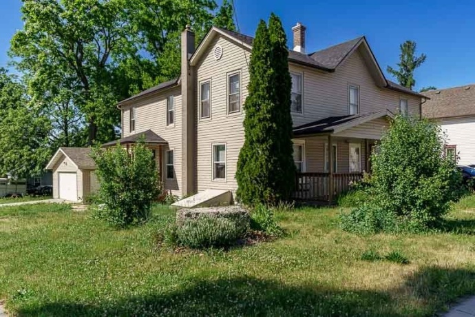 604 Pleasant, BELVIDERE, Illinois 61008, 5 Bedrooms Bedrooms, ,2 BathroomsBathrooms,House,For Sale,Pleasant,202603222
