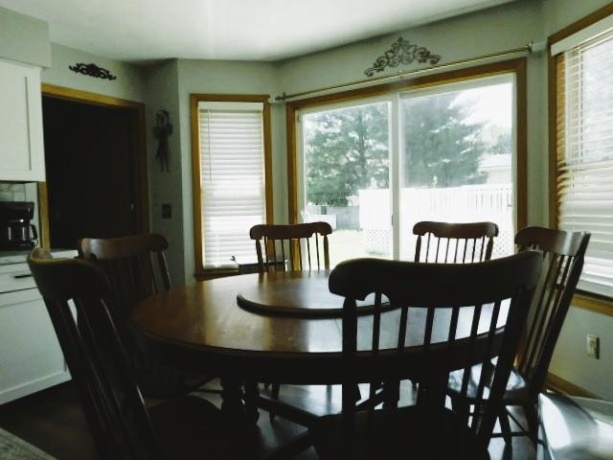 4833 Zenith, MACHESNEY PARK, Illinois 61115, 3 Bedrooms Bedrooms, ,2 BathroomsBathrooms,House,For Sale,Zenith,202603226