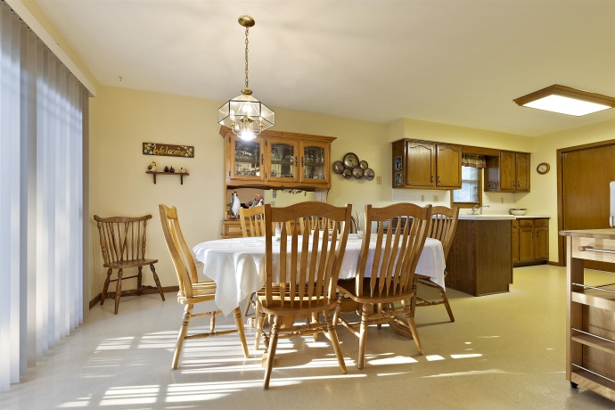 984 ANEE, ROCKFORD, Illinois 61108, 3 Bedrooms Bedrooms, ,2 BathroomsBathrooms,House,For Sale,ANEE,202603228