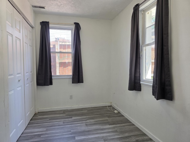 1701 Lyran Ave, ROCKFORD, Illinois 61109, 3 Bedrooms Bedrooms, ,1 BathroomBathrooms,House,For Sale,Lyran Ave,202603229